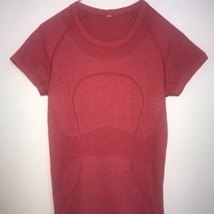 Swiftly tech short sleeve lululemon shirt